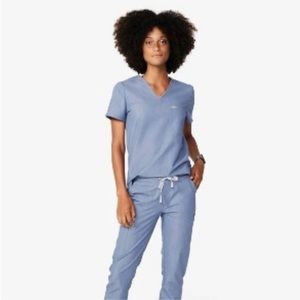 Figs Heather Indigo Scrub Set. XS top and pant